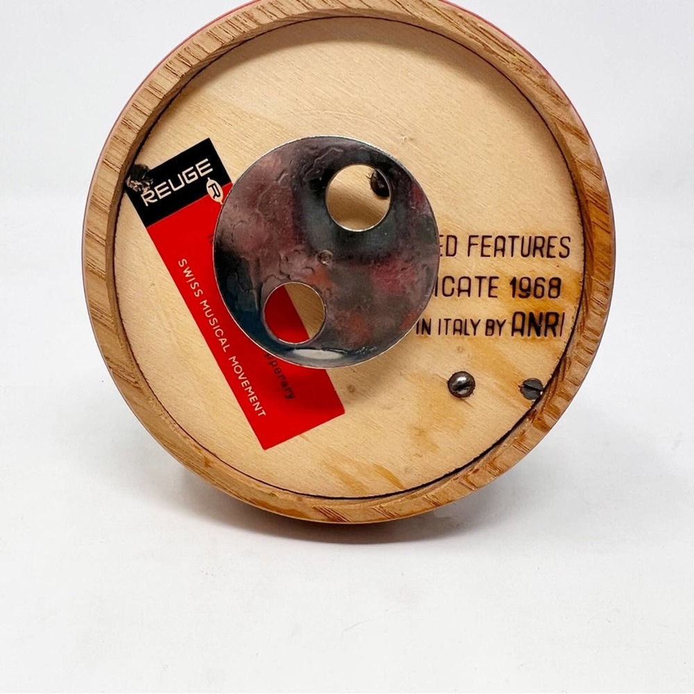 Rare Peanuts Flying Snoopy wood musical Figurine - Picture 4 of 7